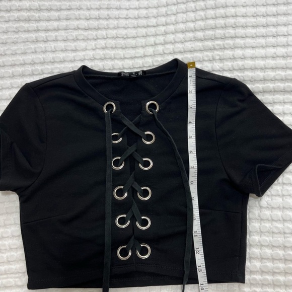 Fashion Nova Laced Up Set - Picture 13 of 14